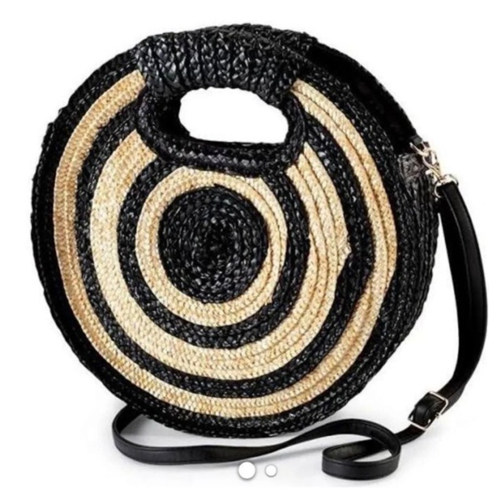 So cute mud pie straw bag